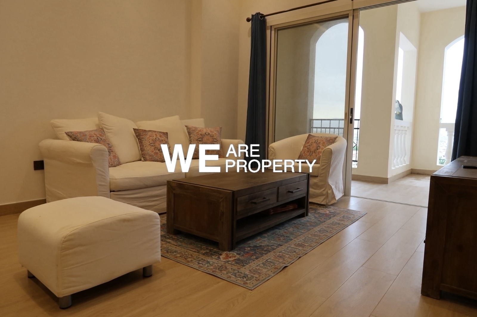 Modern Apartment | Prime Location | Beach Access, Al Hamra